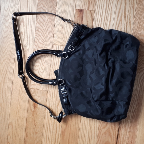 Coach shoulder bag - Picture 2 of 8